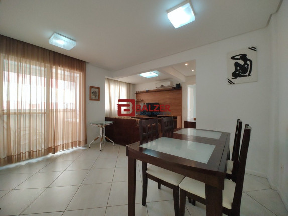 Imagem Apartamento com 2 Quartos à Venda, 105 m² em Centro - Florianópolis Imagem Apartamento com 2 Quartos à Venda, 105 m² em Centro - Florianópolis