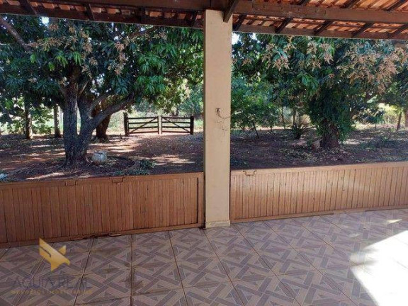 Chácara com 2 Quartos à Venda, 120 m² em área Rural  - Terenos