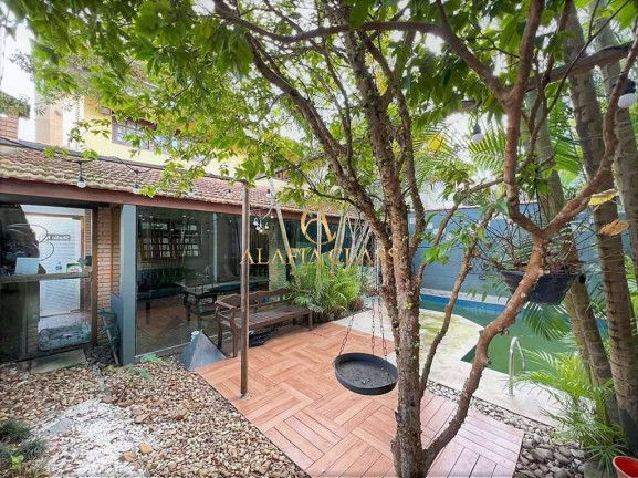 Imagem Casa com 3 Quartos à Venda, 300 m² em Jardim Semiramis - Cotia Imagem Casa com 3 Quartos à Venda, 300 m² em Jardim Semiramis - Cotia