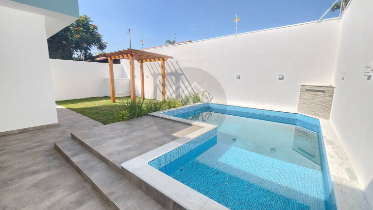 Imagem Casa com 3 Quartos à Venda, 306 m² em Balneario Santa Julia - Itanhaém Imagem Casa com 3 Quartos à Venda, 306 m² em Balneario Santa Julia - Itanhaém