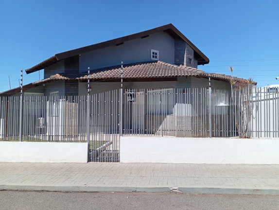 Casa com 3 Quartos à Venda, 590 m² em Parque Siomara - Arapongas