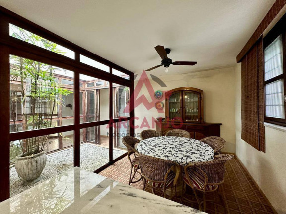 Imagem Casa com 4 Quartos à Venda, 277 m² em Centro - Ubatuba Imagem Casa com 4 Quartos à Venda, 277 m² em Centro - Ubatuba