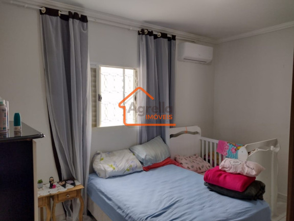 Imagem Casa com 3 Quartos à Venda, 110 m² em Aterrado - Mogi Mirim Imagem Casa com 3 Quartos à Venda, 110 m² em Aterrado - Mogi Mirim
