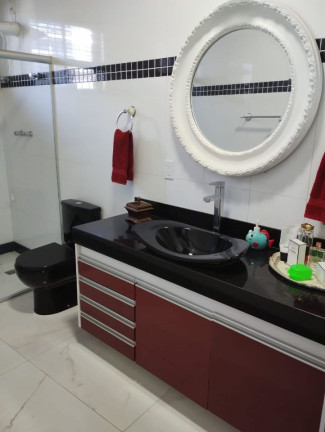 Imagem Casa com 3 Quartos à Venda, 266 m² em Cândida Ferreira - Contagem