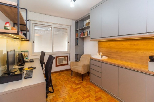 Imagem Apartamento com 3 Quartos à Venda, 93 m² em Petrópolis - Porto Alegre