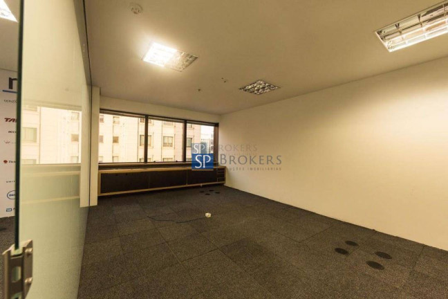 Sala Comercial para Alugar, 142 m² em Itaim Bibi - São Paulo