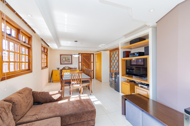 Imagem Casa com 3 Quartos à Venda, 129 m² em Santo Inácio - Curitiba Imagem Casa com 3 Quartos à Venda, 129 m² em Santo Inácio - Curitiba