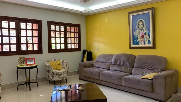 Casa com 4 Quartos à Venda, 320 m² em Guará Ii - Brasília