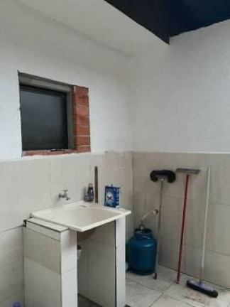 Imagem Casa com 2 Quartos à Venda, 84 m² em Parque Novo Oratório - Santo André Imagem Casa com 2 Quartos à Venda, 84 m² em Parque Novo Oratório - Santo André