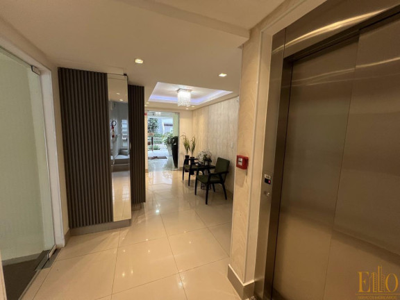 Foto do imóvel Apartamento com 3 Quartos à Venda, 121 m² em Meia Praia - Itapema