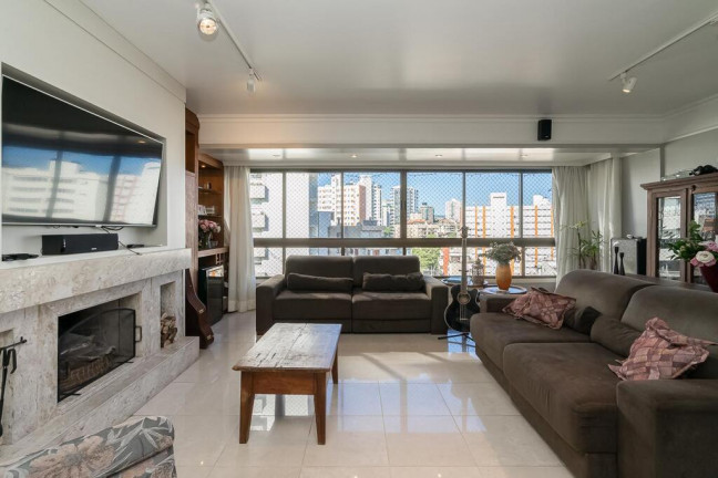 Imagem Apartamento com 3 Quartos à Venda, 183 m² em Bela Vista - Porto Alegre