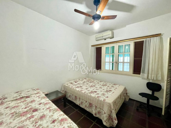 Imagem Casa com 4 Quartos à Venda, 204 m² em Jardim Las Palmas - Guarujá