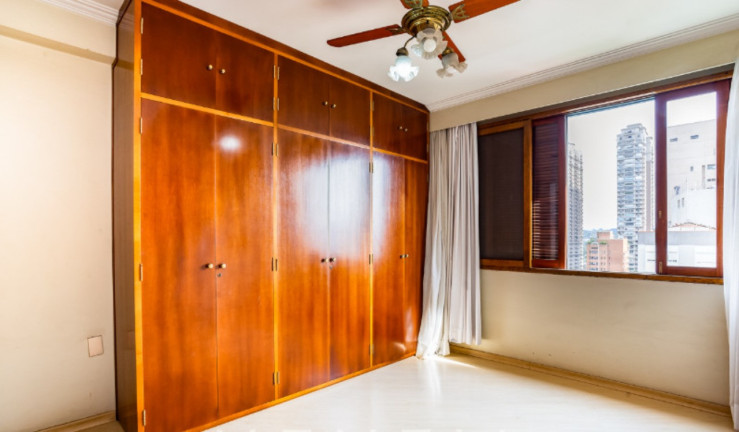 Imagem Imóvel com 3 Quartos à Venda, 154 m² em Jardim Europa - São Paulo Imagem Imóvel com 3 Quartos à Venda, 154 m² em Jardim Europa - São Paulo