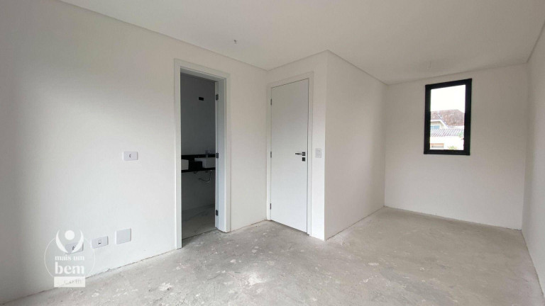 Imagem Sobrado com 3 Quartos à Venda, 179 m² em Guabirotuba - Curitiba