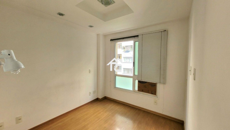 Imagem Apartamento com 3 Quartos à Venda, 115 m² em Icaraí - Niterói Imagem Apartamento com 3 Quartos à Venda, 115 m² em Icaraí - Niterói