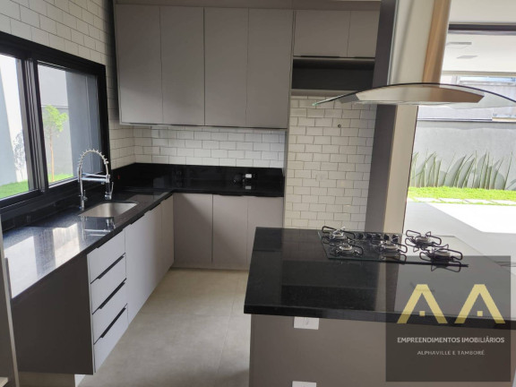Imagem Casa com 4 Quartos à Venda, 364 m² em Alphaville - Santana De Parnaíba Imagem Casa com 4 Quartos à Venda, 364 m² em Alphaville - Santana De Parnaíba