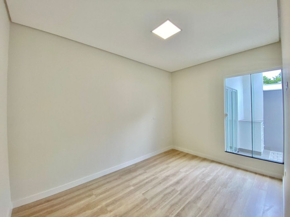 Imagem Casa com 3 Quartos à Venda, 115 m² em Jardim Canadá - Maringa