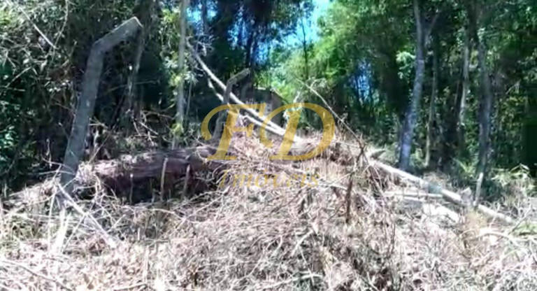 Terreno à Venda, 1.000 m² em 5 Lagos - Mairiporã