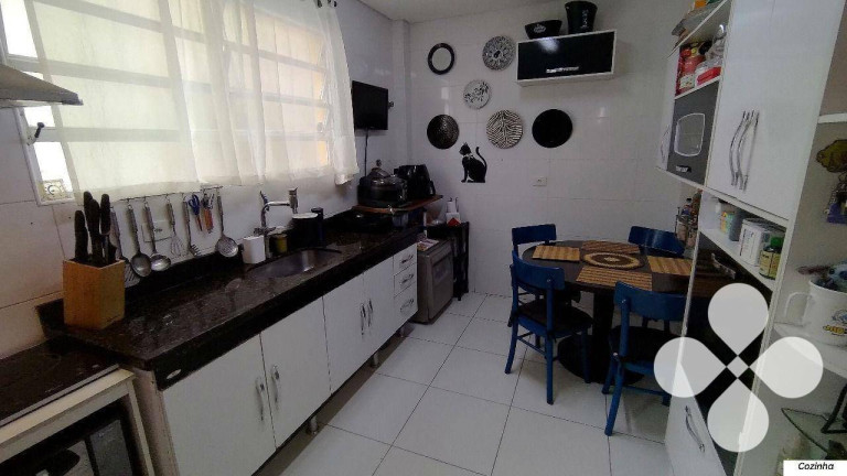 Imagem Imóvel com 4 Quartos à Venda, 220 m² em Marapé - Santos Imagem Imóvel com 4 Quartos à Venda, 220 m² em Marapé - Santos