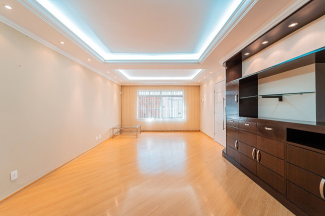 Foto do imóvel Casa com 4 Quartos à Venda, 224 m² em Jardim Da Glória - São Paulo