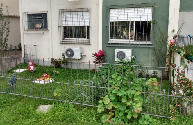 Imagem Apartamento com 1 Quarto à Venda, 41 m² em Jardim Itu - Porto Alegre