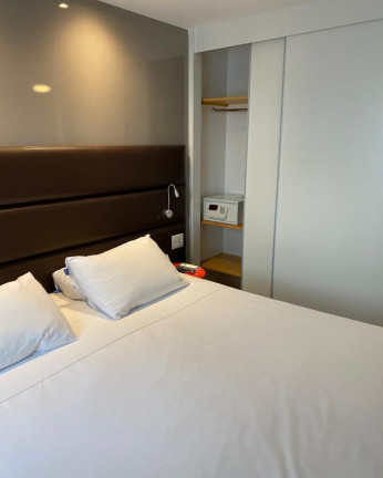 Imagem Flat com 1 Quarto à Venda, 42 m² em Vila Olímpia - São Paulo Imagem Flat com 1 Quarto à Venda, 42 m² em Vila Olímpia - São Paulo