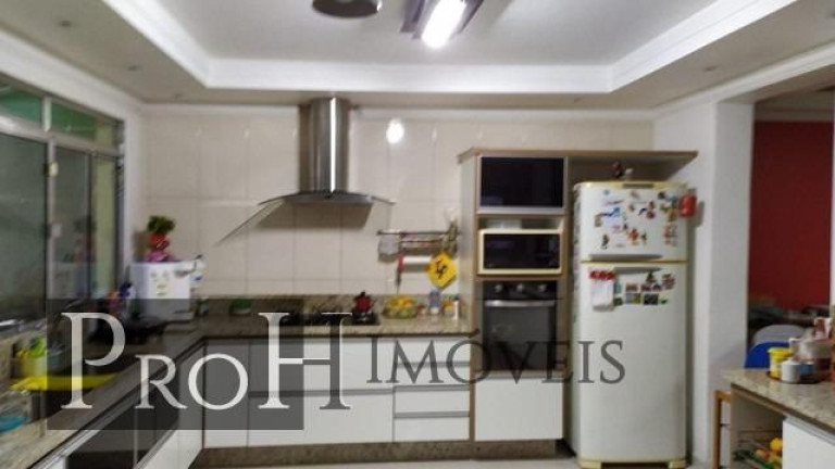 Imagem Sobrado com 3 Quartos à Venda, 250 m² em Vila Ema - São Paulo Imagem Sobrado com 3 Quartos à Venda, 250 m² em Vila Ema - São Paulo