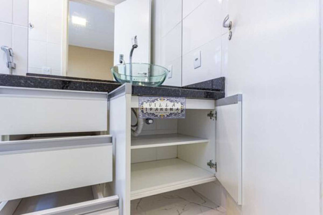 Imagem Apartamento com 2 Quartos à Venda, 68 m² em Lagoa - Rio De Janeiro