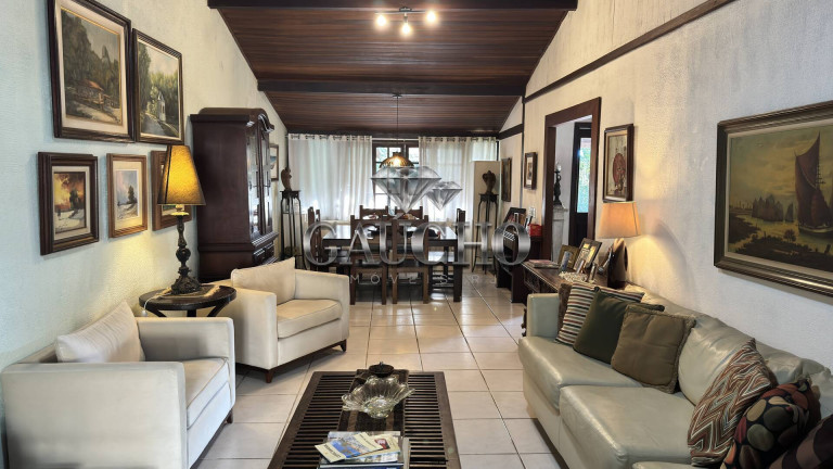 Imagem Casa com 4 Quartos à Venda, 280 m² em Recreio Dos Bandeirantes - Rio De Janeiro Imagem Casa com 4 Quartos à Venda, 280 m² em Recreio Dos Bandeirantes - Rio De Janeiro