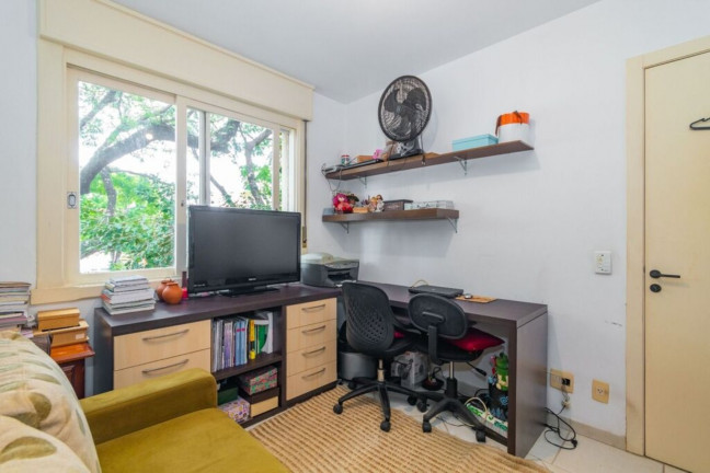 Imagem Imóvel com 2 Quartos à Venda, 69 m² em Jardim Do Salso - Porto Alegre