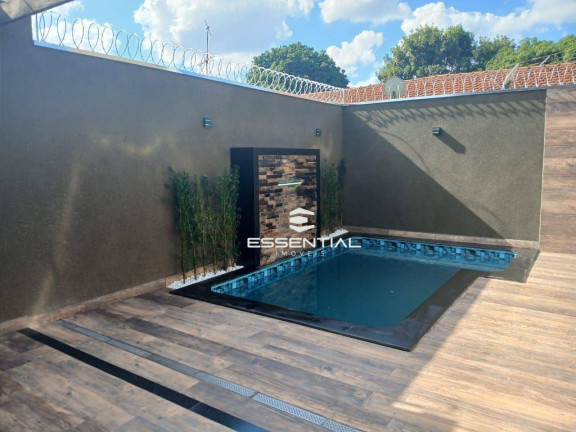 Imagem Casa com 3 Quartos à Venda, 136 m² em Estância Jockey Clube - São José Do Rio Preto