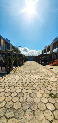 Imagem Sobrado com 2 Quartos à Venda, 85 m² em Santa Luzia - Tijucas Imagem Sobrado com 2 Quartos à Venda, 85 m² em Santa Luzia - Tijucas