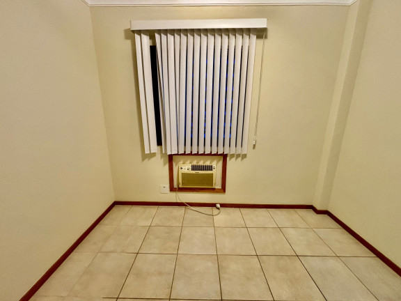 Imagem Imóvel com 2 Quartos à Venda, 63 m² em Barra Da Tijuca - Rio De Janeiro Imagem Imóvel com 2 Quartos à Venda, 63 m² em Barra Da Tijuca - Rio De Janeiro