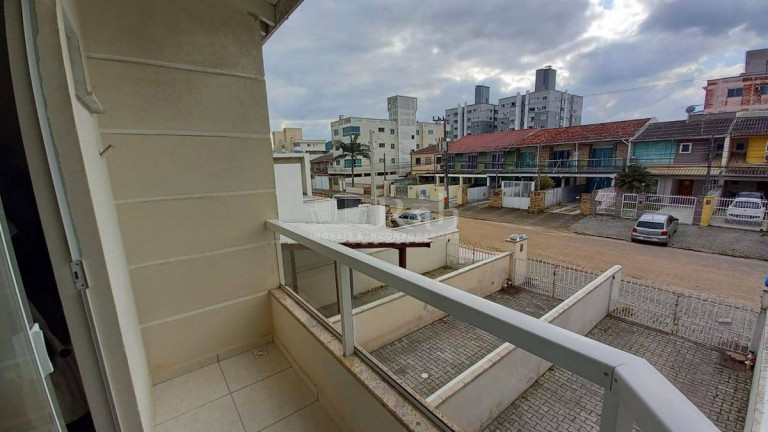 Imagem Sobrado com 2 Quartos à Venda, 71 m² em Centro - Camboriú