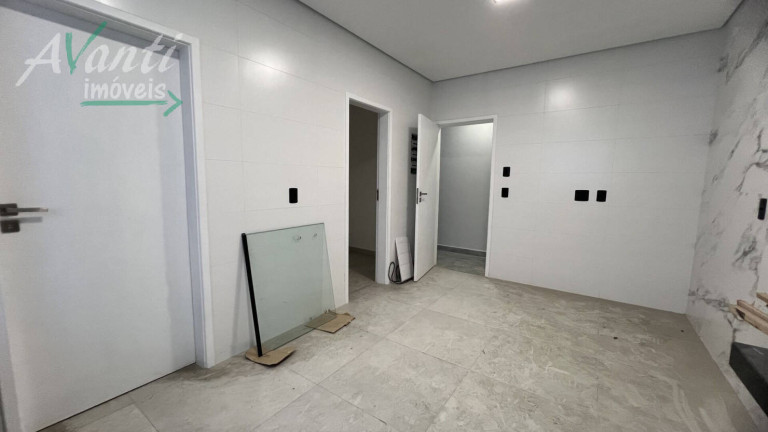 Imagem Casa com 4 Quartos à Venda, 290 m² em Boqueirão - Santos Imagem Casa com 4 Quartos à Venda, 290 m² em Boqueirão - Santos
