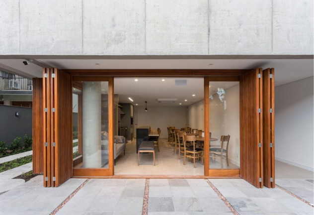 Imagem Imóvel com 3 Quartos à Venda, 114 m² em Menino Deus - Porto Alegre