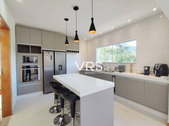 Imagem Casa com 4 Quartos à Venda, 223 m² em Albuquerque - Teresópolis Imagem Casa com 4 Quartos à Venda, 223 m² em Albuquerque - Teresópolis