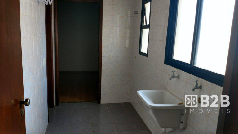 Imagem Apartamento com 4 Quartos à Venda, 146 m² em Edifício Mediterranee - Bauru Imagem Apartamento com 4 Quartos à Venda, 146 m² em Edifício Mediterranee - Bauru