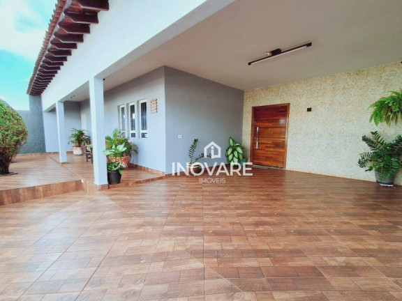 Imagem Casa com 4 Quartos à Venda, 273 m² em Setor Afonso Pena - Itumbiara Imagem Casa com 4 Quartos à Venda, 273 m² em Setor Afonso Pena - Itumbiara