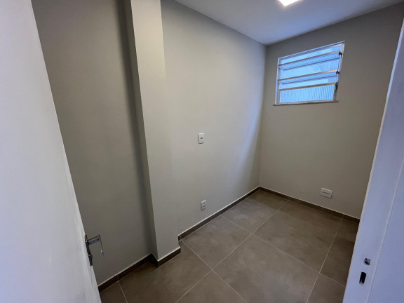 Imagem Imóvel com 2 Quartos à Venda, 80 m² em Ingá - Niterói
