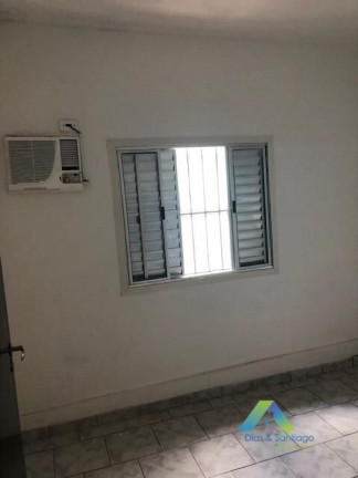 Imagem Sobrado com 4 Quartos à Venda, 225 m² em Jardim Cristiane - Santo André