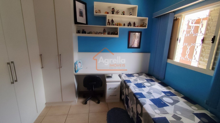 Imagem Casa com 3 Quartos à Venda, 192 m² em Jardim Inocoop - Mogi Mirim Imagem Casa com 3 Quartos à Venda, 192 m² em Jardim Inocoop - Mogi Mirim
