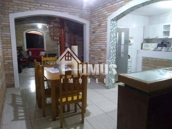 Imagem Casa com 3 Quartos à Venda, 230 m² em Ipiranguinha - Ubatuba