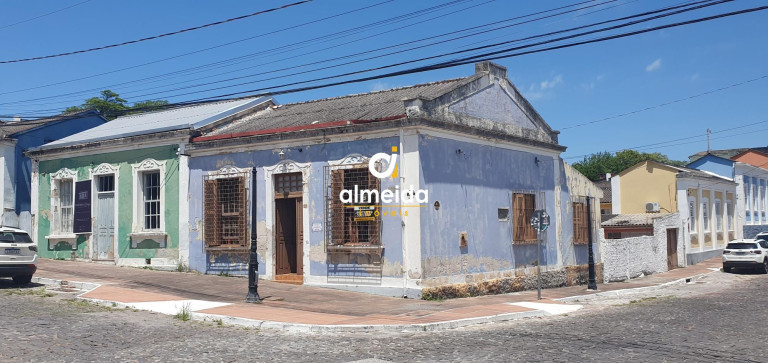 Casa com 3 Quartos à Venda, 150 m² em Centro - Santa Maria