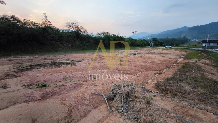 Imagem Terreno à Venda, 1.525 m² em Forquilhas - São José Imagem Terreno à Venda, 1.525 m² em Forquilhas - São José