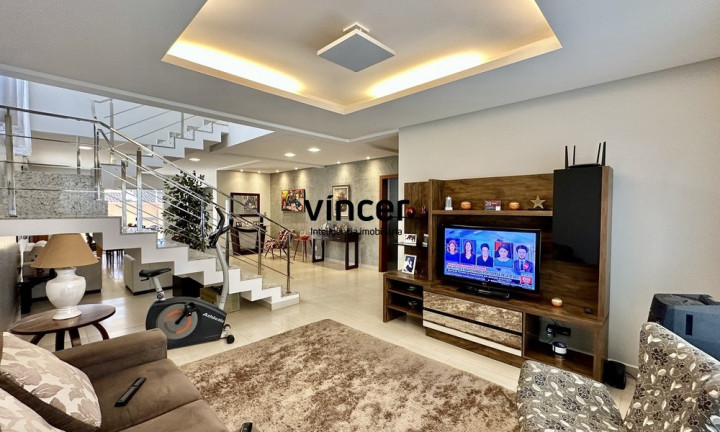 Imagem Casa com 4 Quartos à Venda, 287 m² em Jardins Valência - Goiânia Imagem Casa com 4 Quartos à Venda, 287 m² em Jardins Valência - Goiânia