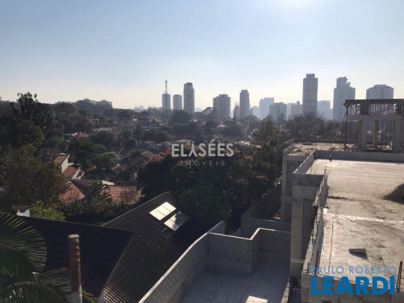 Imóvel com 4 Quartos à Venda, 800 m² em Alto Da Boa Vista - São Paulo