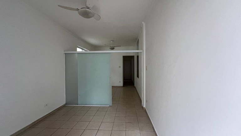 Imagem Kitnet com 1 Quarto para Alugar, 41 m² em Gonzaga - Santos Imagem Kitnet com 1 Quarto para Alugar, 41 m² em Gonzaga - Santos