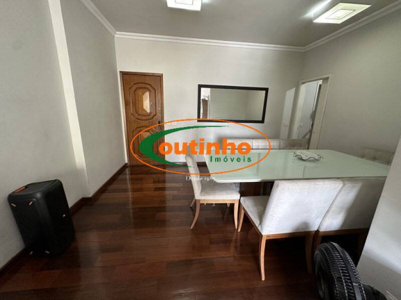 Imagem Apartamento com 2 Quartos à Venda, 116 m² em Tijuca - Rio De Janeiro Imagem Apartamento com 2 Quartos à Venda, 116 m² em Tijuca - Rio De Janeiro