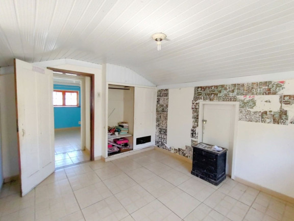 Imagem Casa com 4 Quartos à Venda, 219 m² em Várzea - Teresópolis Imagem Casa com 4 Quartos à Venda, 219 m² em Várzea - Teresópolis